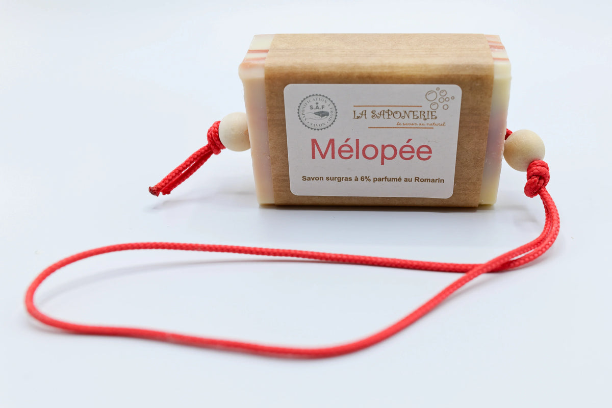 Savon artisanal Moussaillon de La Saponerie, surgras à 6%, naturel et sans parfum.