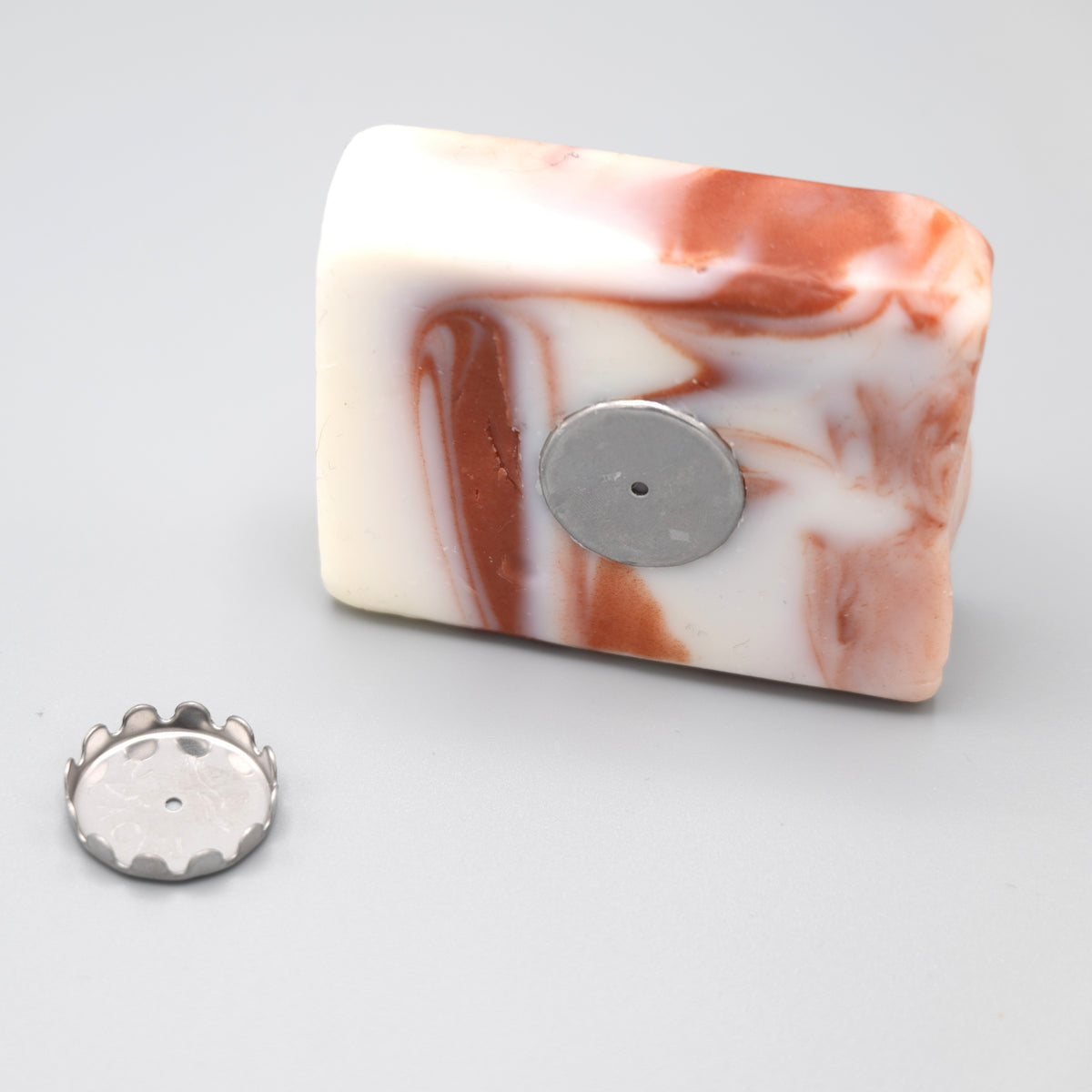 Capsule de rechange pour porte savon aimanté